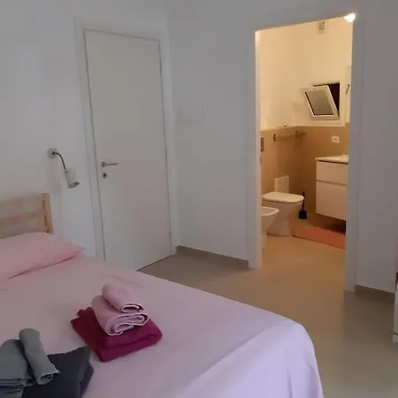 Villa A 20 Passi Dal Mare Giardini Naxos Esterno foto