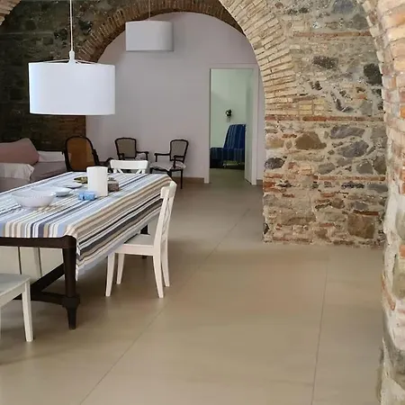 Villa A 20 Passi Dal Mare Giardini Naxos Esterno foto